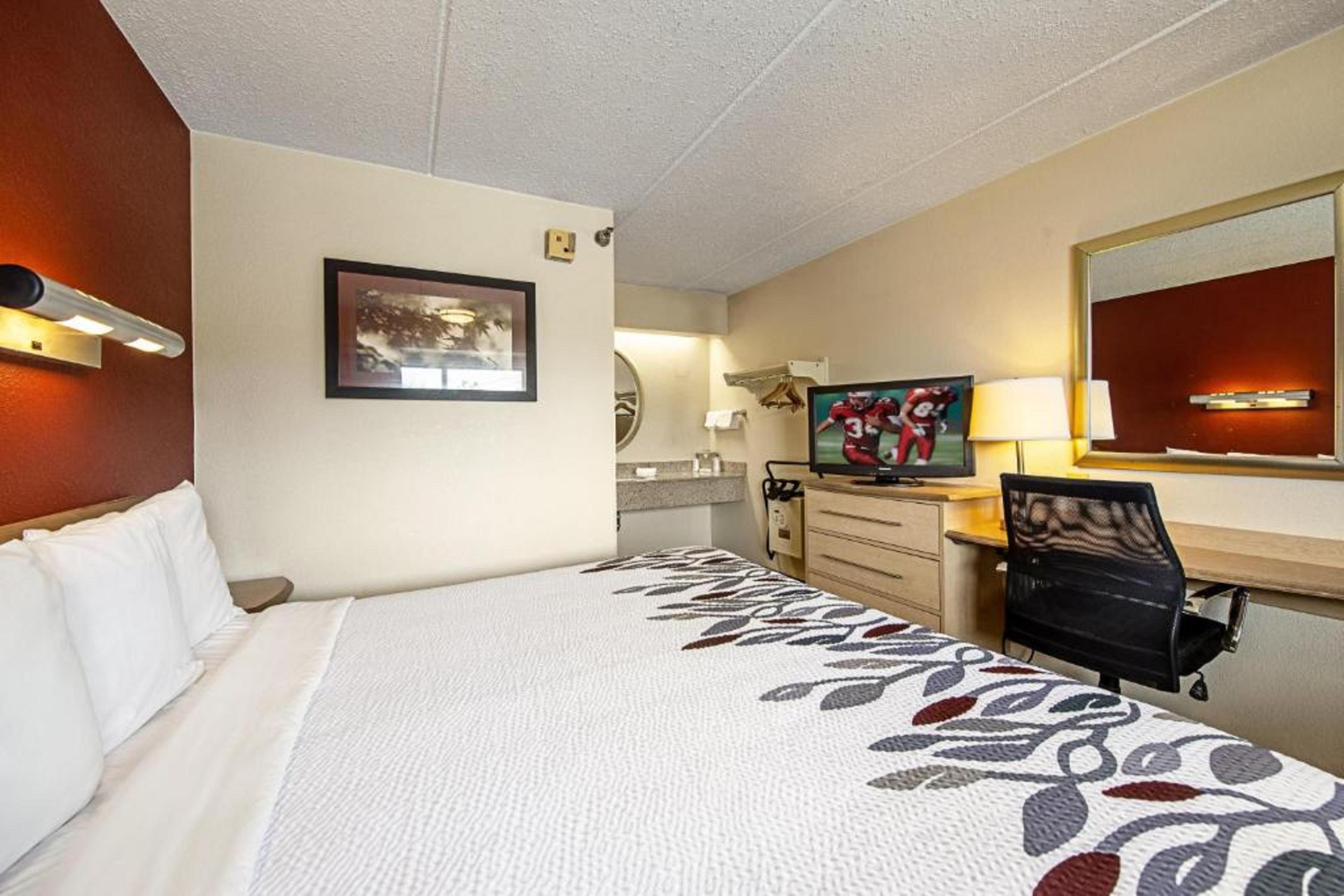 Red Roof Inn Elkhart Ngoại thất bức ảnh