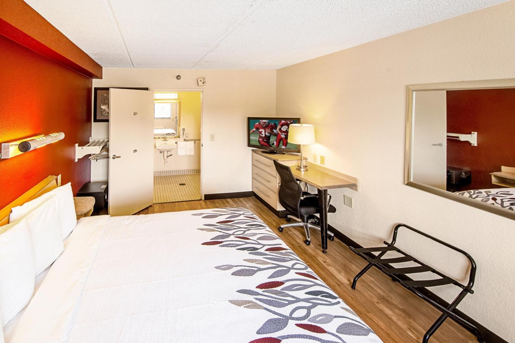 Red Roof Inn Elkhart Ngoại thất bức ảnh
