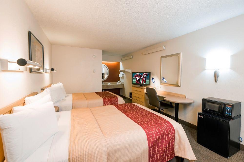 Red Roof Inn Elkhart Ngoại thất bức ảnh