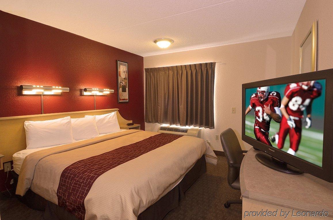 Red Roof Inn Elkhart Ngoại thất bức ảnh