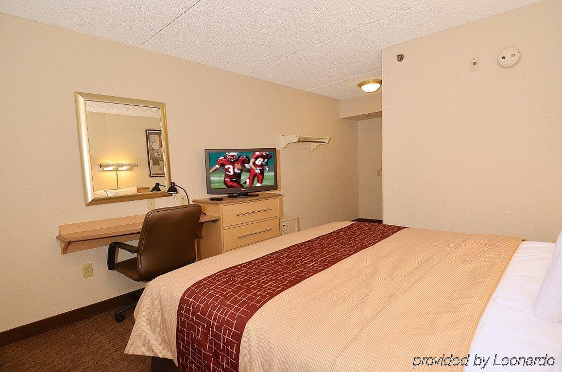 Red Roof Inn Elkhart Ngoại thất bức ảnh