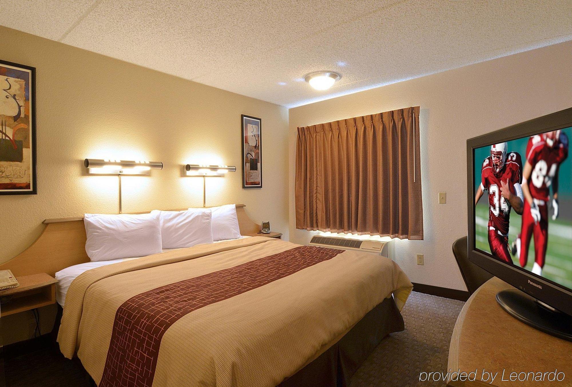 Red Roof Inn Elkhart Ngoại thất bức ảnh